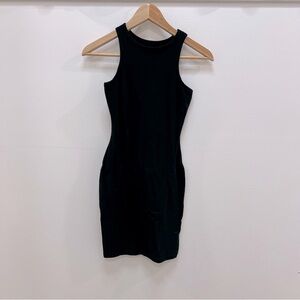 Black fitted short dress